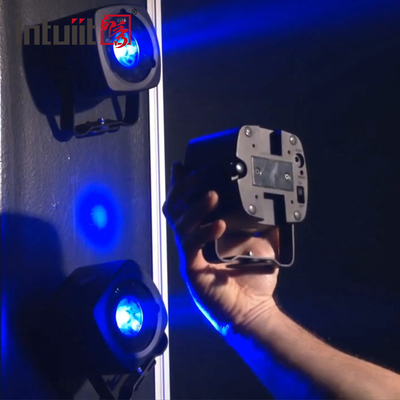 الأشعة تحت الحمراء التحكم عن بعد بطارية تعمل بالطاقة LED أضواء المسرح DJ الزفاف الحدث Uplighter شحن حالة مواصفة الضوء