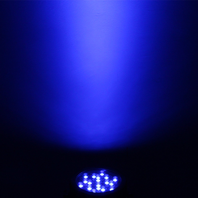 DMX 54 * 3W RGBW 4 في 1 LED Par يمكن أن يضيء لعرض إضاءة المسرح في نادي DJ