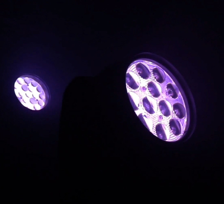 حفلات نادي الدي جي الساخن 19x10W Rgbw 4in1 LED غسل زوم شعاع أضواء رأس متحركة LED للمسرح العرض