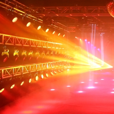 LED غسل 37x10W زوم الإضاءة المرحلة DMX شعاع غسل مصابيح رأس متحركة